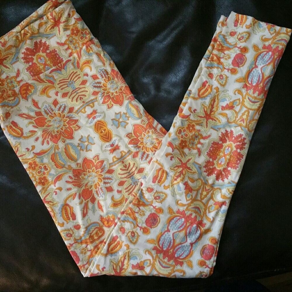 NWOT LuLaRoe TC Leggings